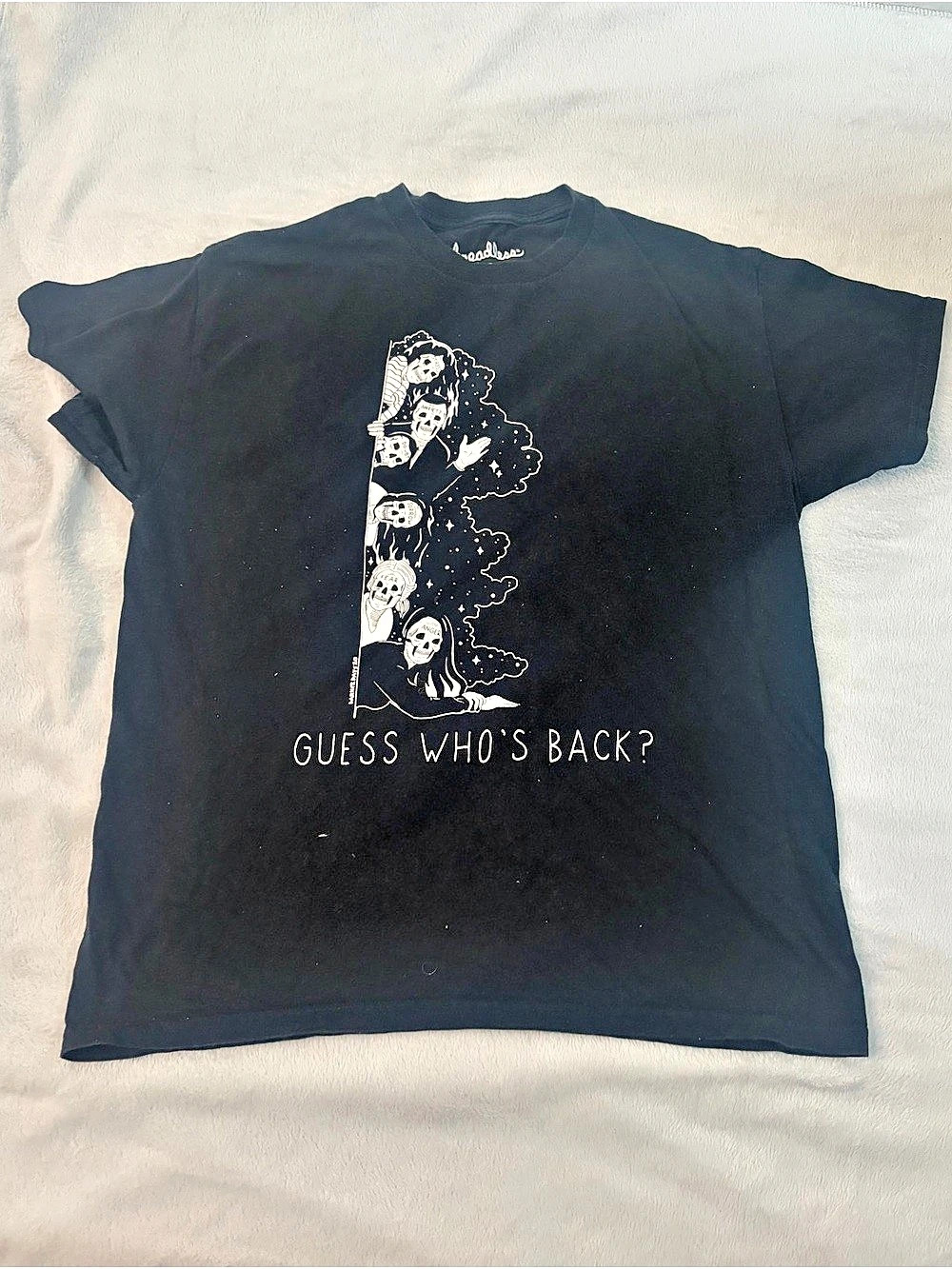 Threadless Darker Days Guess Who's Back T-Shirt Graphic Tee Black & White Medium